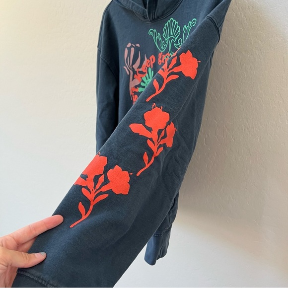 Urban Outfitters Just Keep Growing Hoodie Sweatshirt Blue - Picture 7 of 9